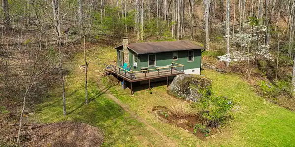 183 Stoney Fork Road
