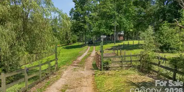 Image 4 Image 4