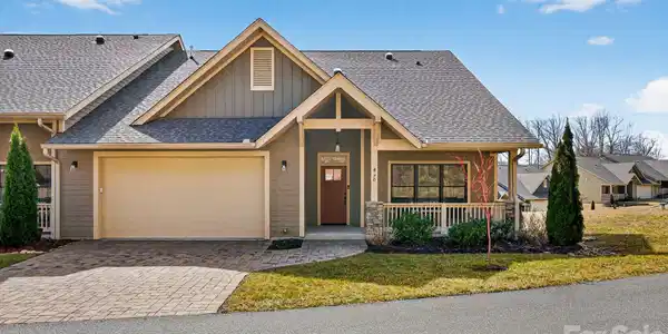 70 Copper Creek Lane