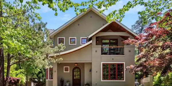 18 Ozark Spring Lane