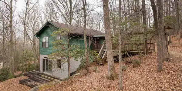 752 Burnside Trail