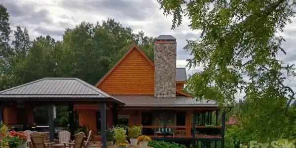 55 Bear Paw Lane