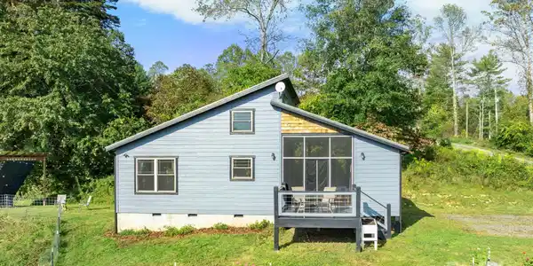 145 Duck Pond Drive