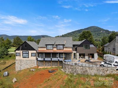 6 Walnut Valley Parkway