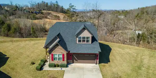 34 Checkerberry Court