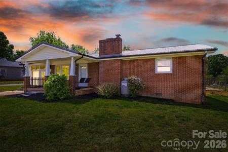 930 Enola Road