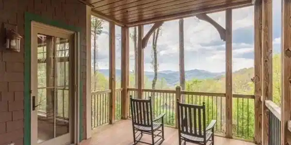 45 Creekside Way
