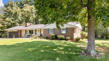 1 Oakwilde Drive