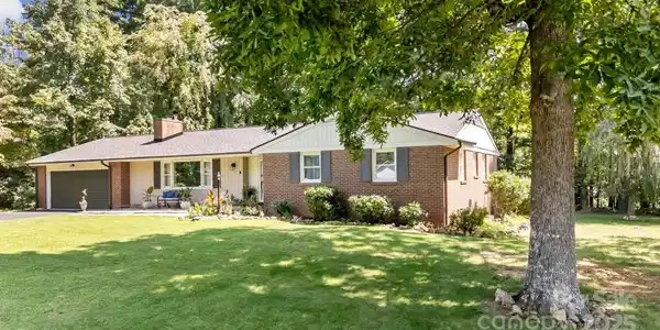 1 Oakwilde Drive