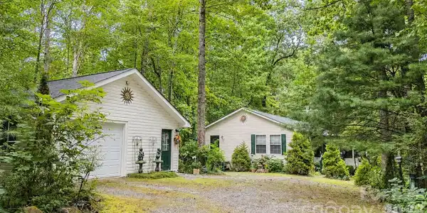 253 Royalwood Drive