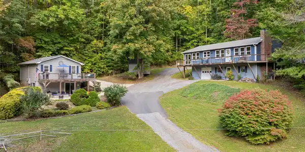 218 & 220 Old Fellowship Road