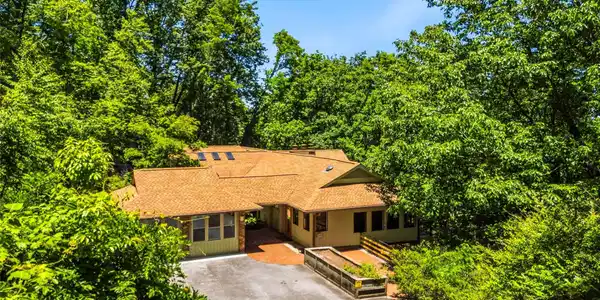 1430 Valmont Drive