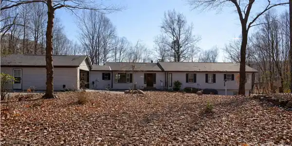228 Wildwood Lane