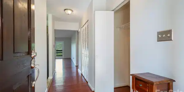 Image 4 Image 4