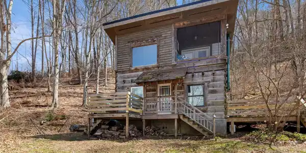 38 Jenkins Farm Lane