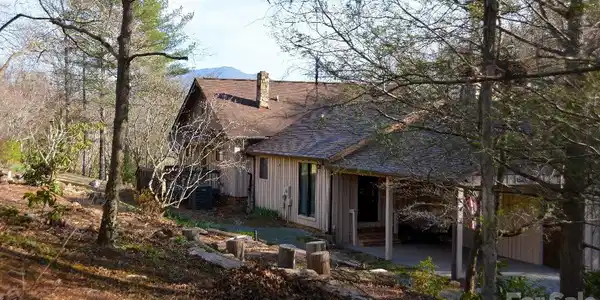 2305 Airport Road