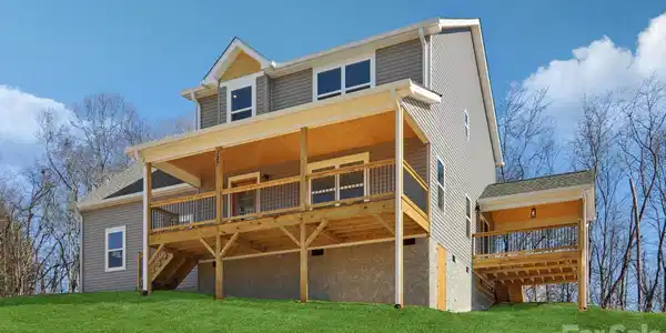 127 Lincoln Ridge Drive