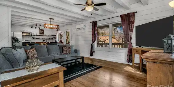 35 Creeds Cove Lane