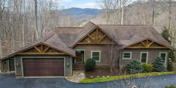 637 Ontario Ridge