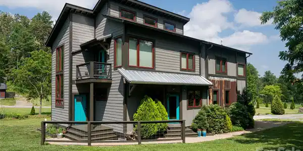 43 Upper Herron Cove Road