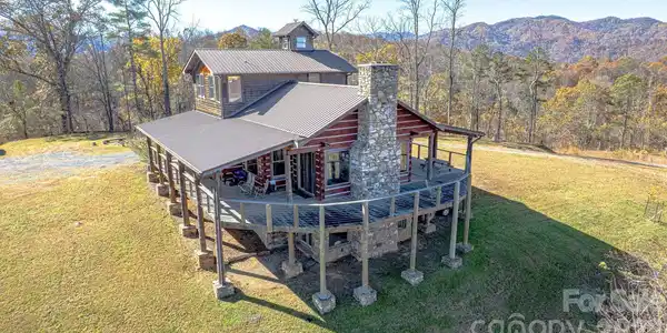2381 Little Pine Road