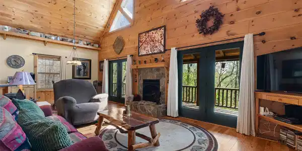 462 Deep Woods Lane