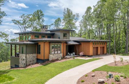 432 E Garden Trail