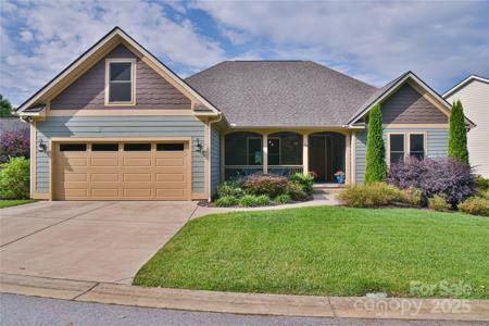 35 Dreambird Drive