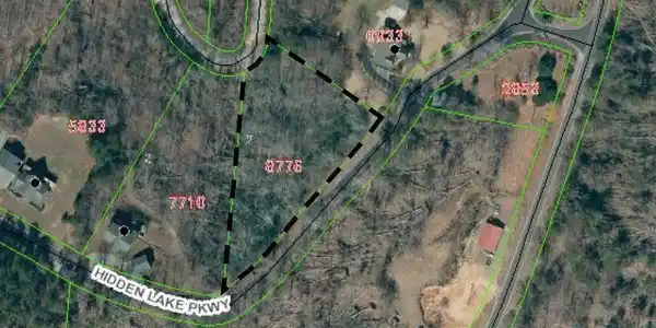 tbd Hidden Lake Parkway