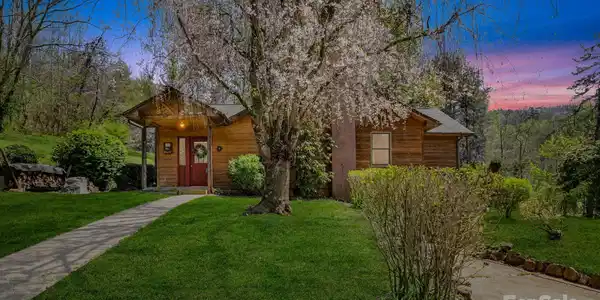 22 Morgan Branch Road