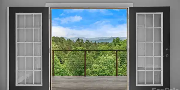 Image 3 Image 3