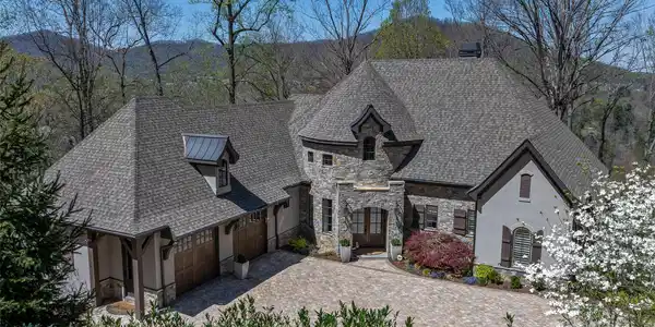 349 Stoneledge Trail