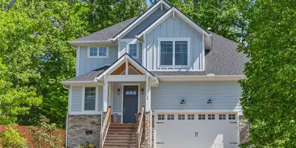 29 Farm Pond Lane
