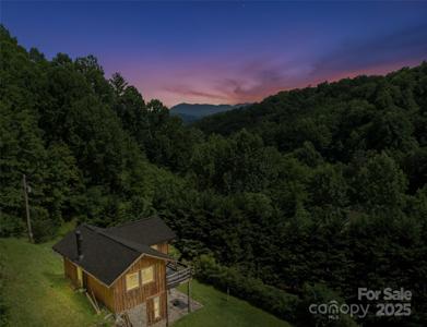 1222 Lotties Creek Road