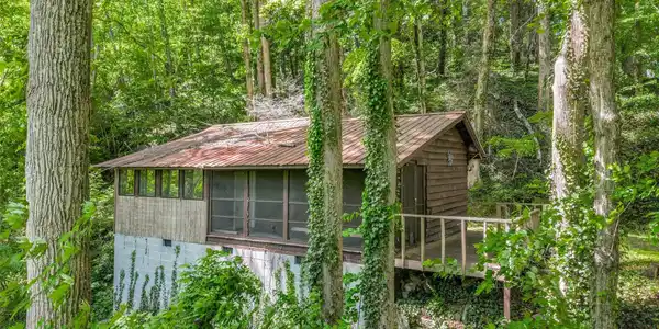 247 Legacy Layne Drive