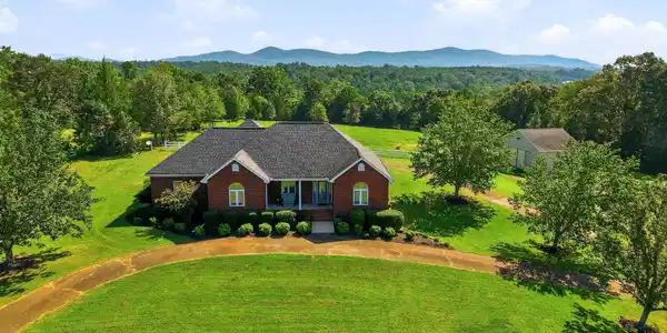 2950 Pearidge Road