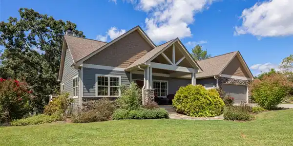 85 Alpine Way