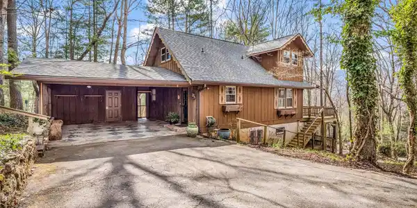 1 Alpine Way