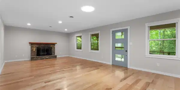 Image 4 Image 4