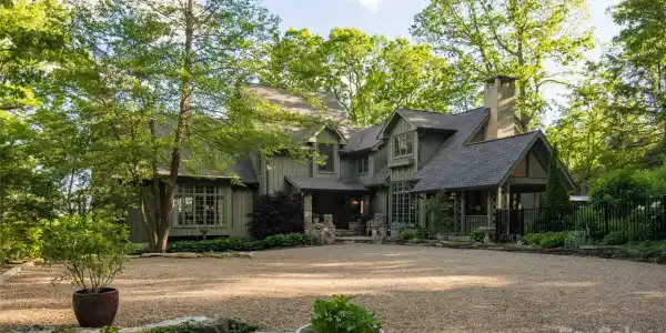 362 Wonderland Trail
