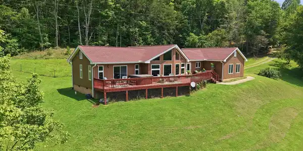 58 Sequoia Trail
