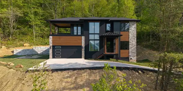 134 View Ridge Parkway