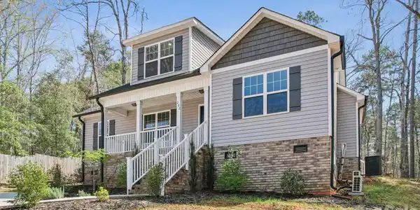292 Manchester Road