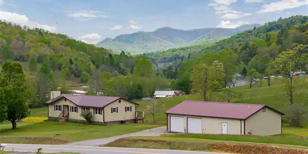 281 Curtis Creek Road