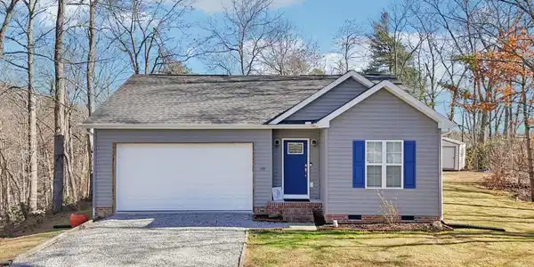 178 Rowe Court
