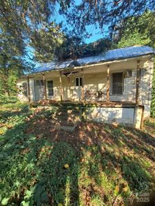 6916 Berea Avenue Extension