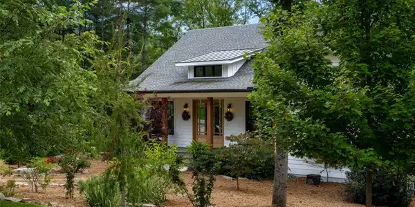 33 Twilight Sedge Drive
