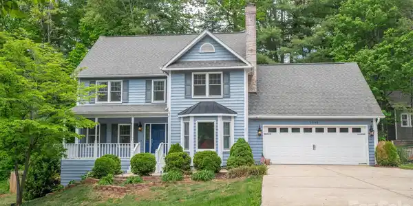 1002 Windsor Drive