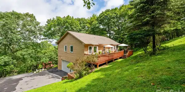 2587 Junaluska Road
