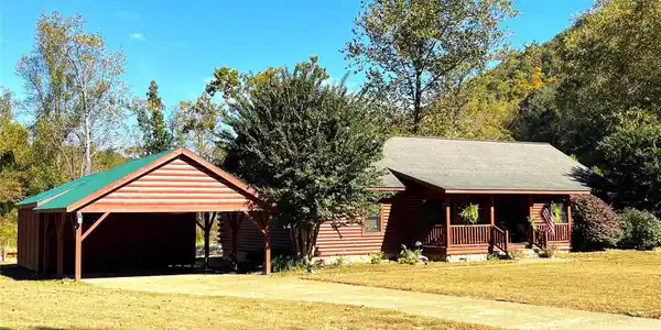 45 Reedy Creek Court